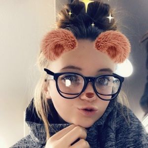 Meet your Posher, Mikayla